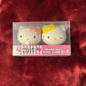 Hello Kitty Salt and Pepper Shakers